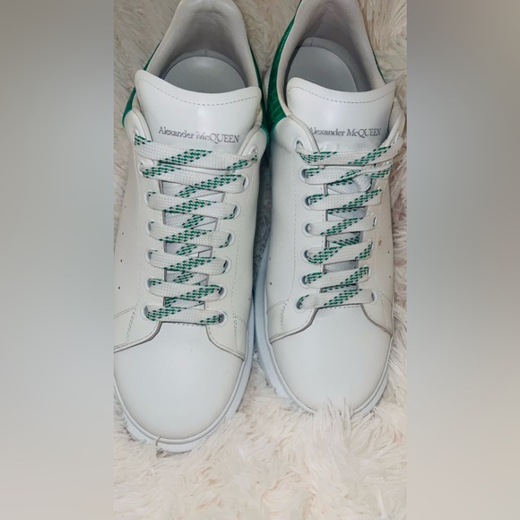 Men’s Authentic Alexander McQueen Shoes - Picture 4 of 16